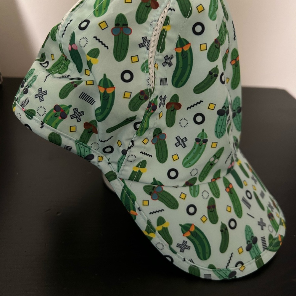 SPRINTS pickle run hat